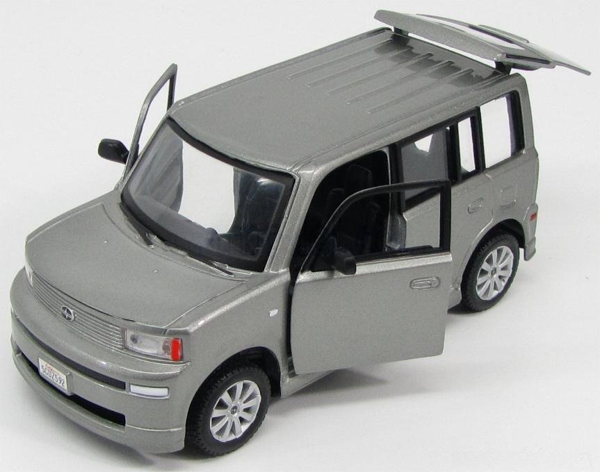 2003 Scion XB Grey: No package: Image 4