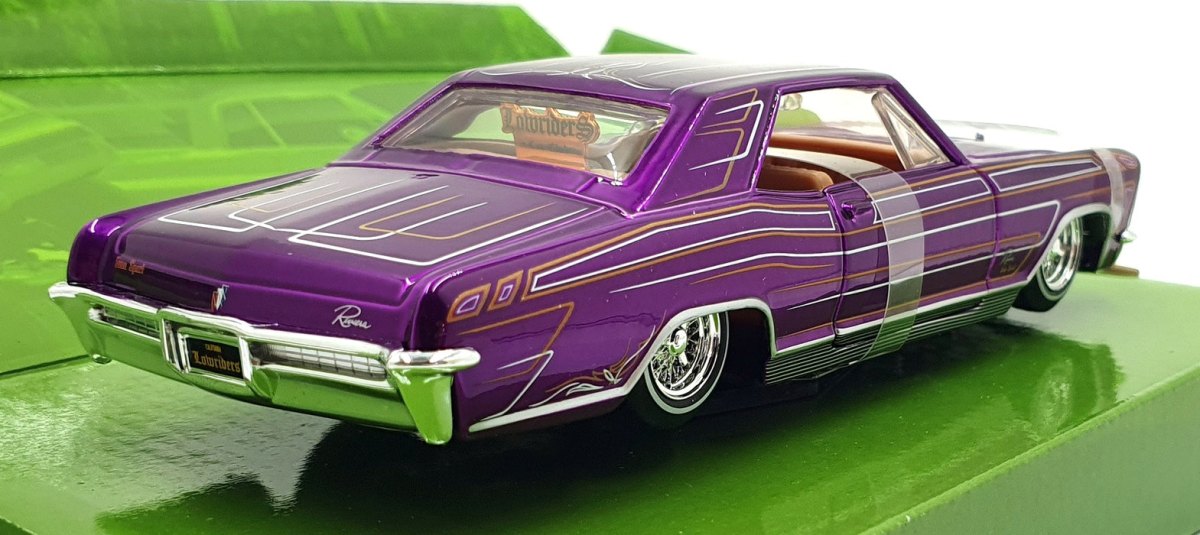 1965 Riviera Purple: No package: Image 2