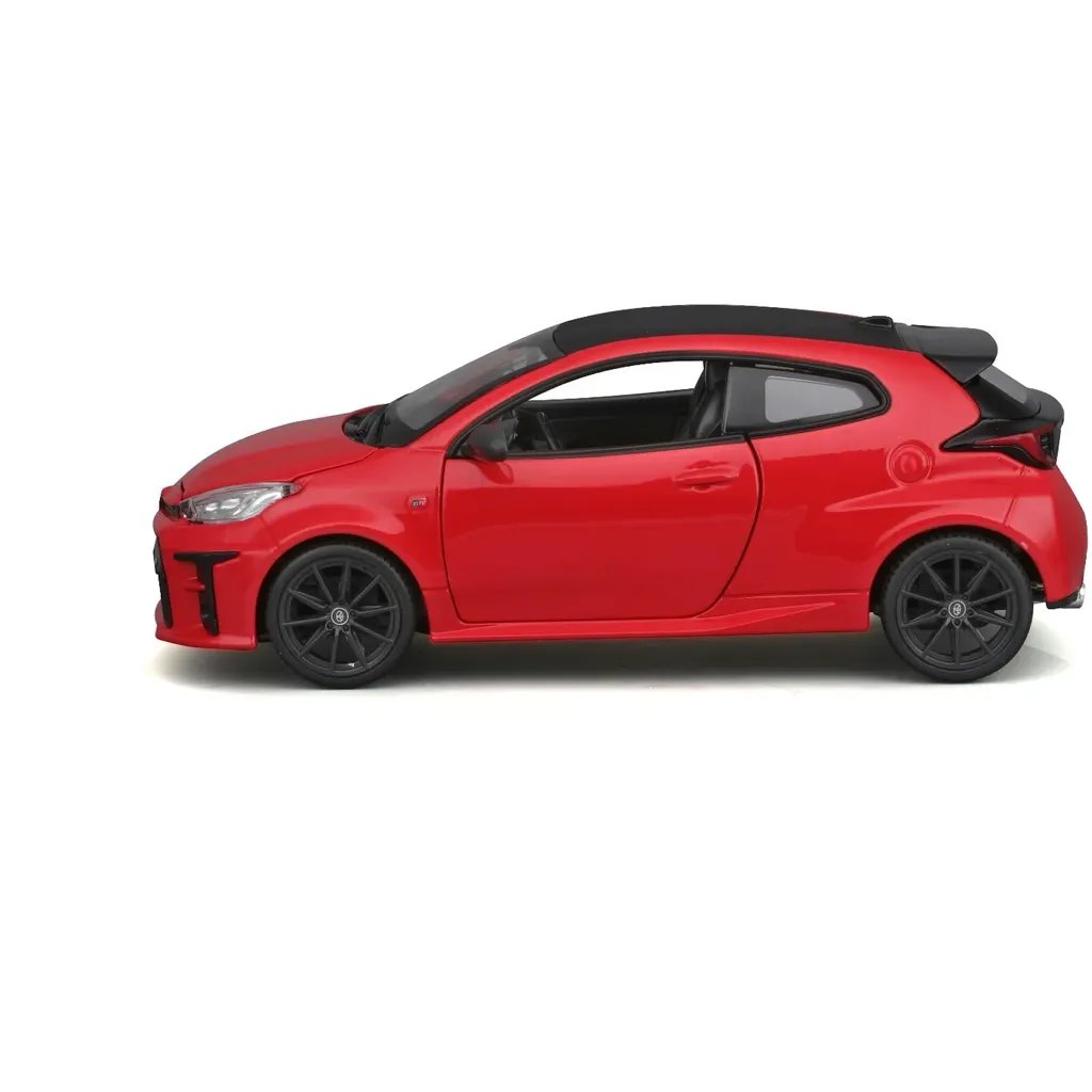 2021 GR Yaris White: No package: Image 7