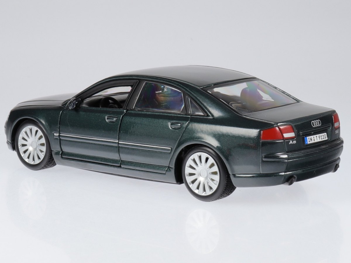 2004 A8 D3 Green: No package: Image 5
