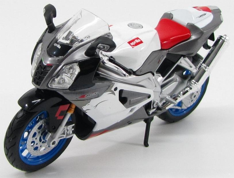 2007 RSV1000 R 2011: No package: Image 3