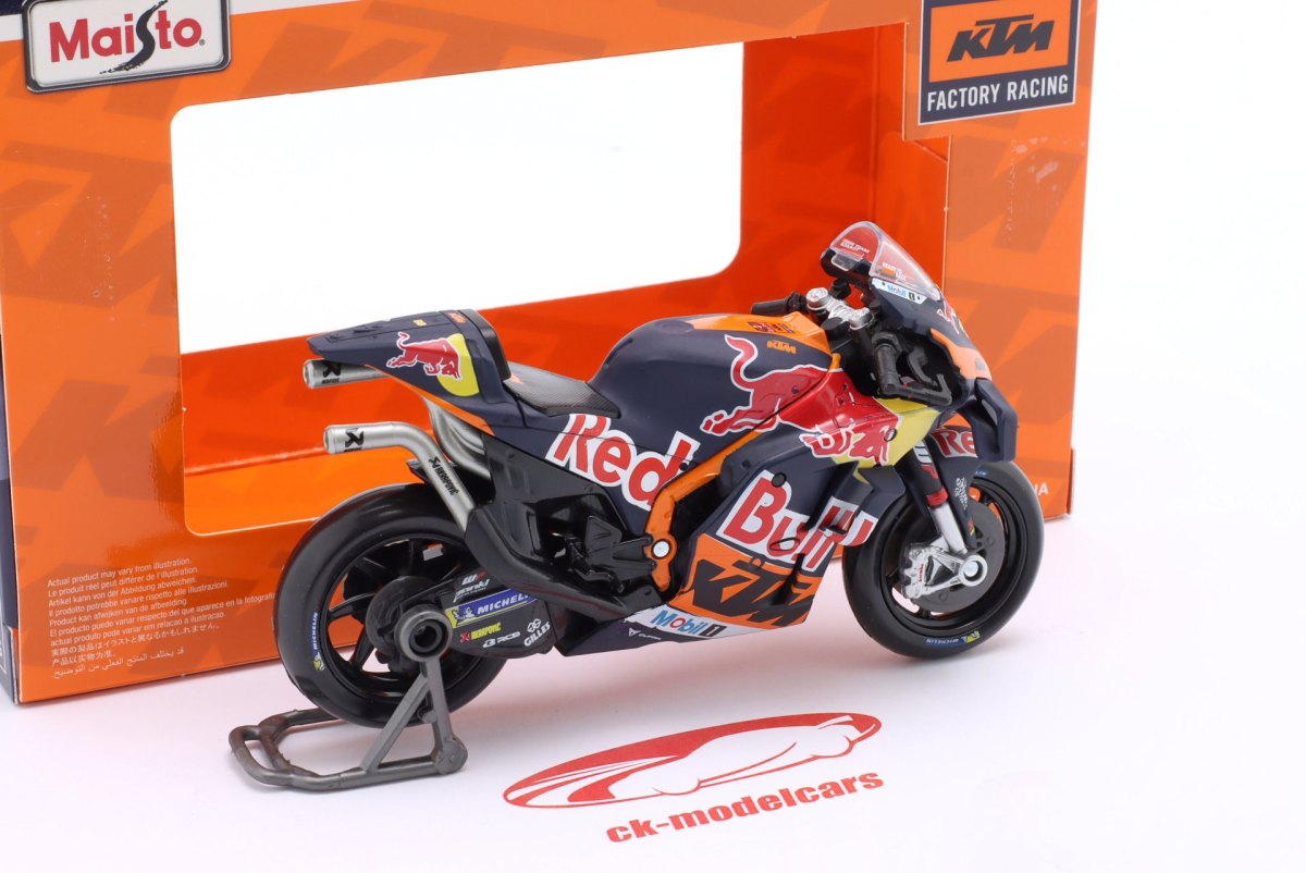 2023 RC16 Red: No package: Image 4