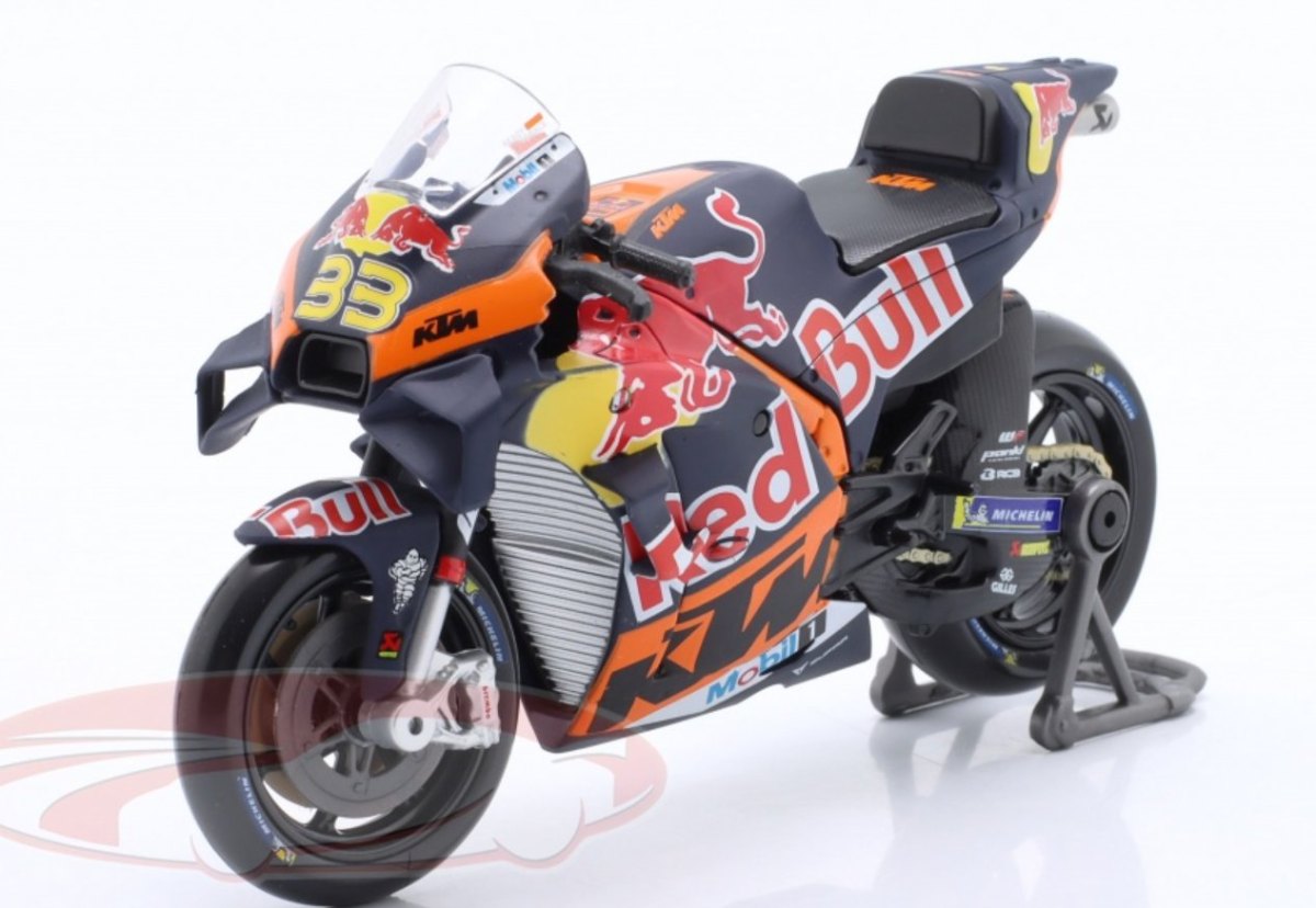 2023 RC16 Red: No package: Image 8