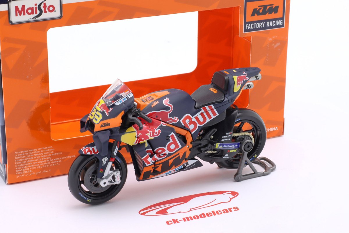 2023 RC16 Red: No package: Image 3