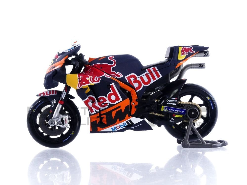 2023 RC16 Red: No package: Image 11
