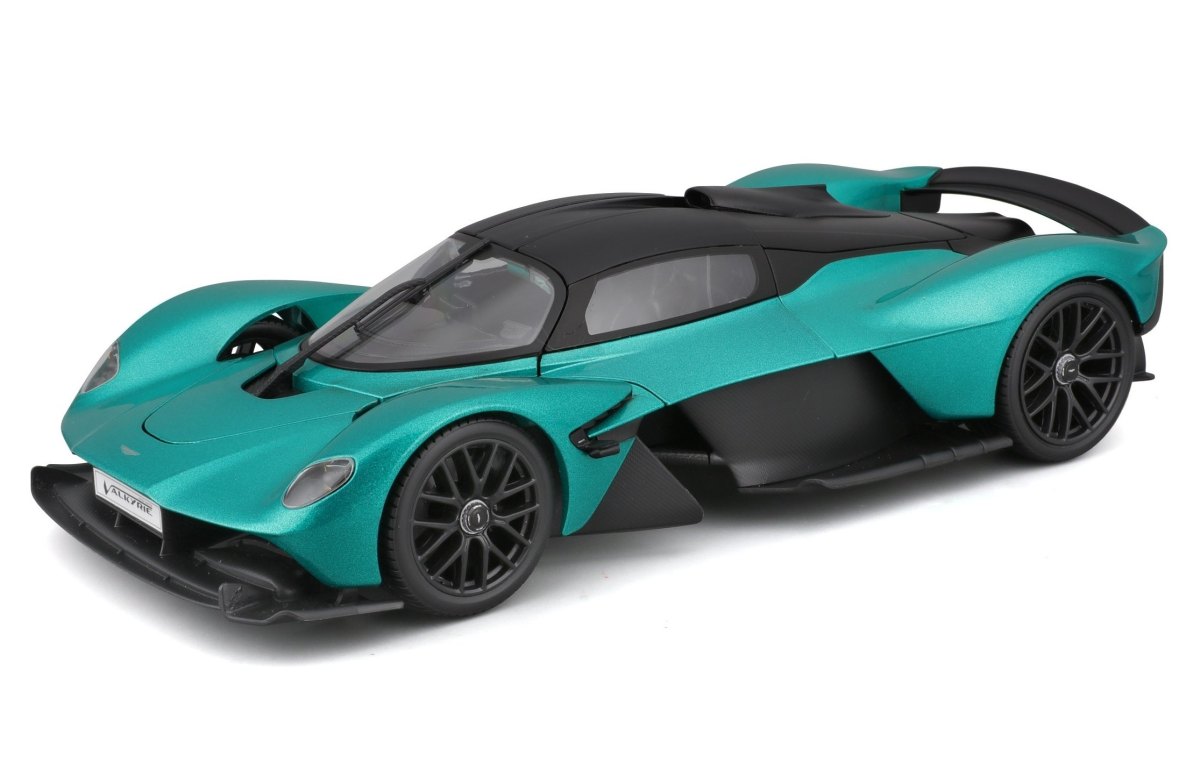 2022 Valkyrie Green: No package: Image 13