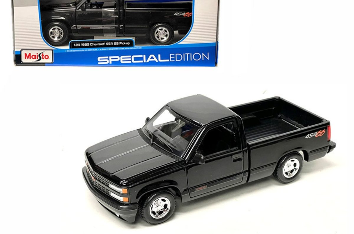 1993 454 SS Pickup Truck Black: No package: Image 2