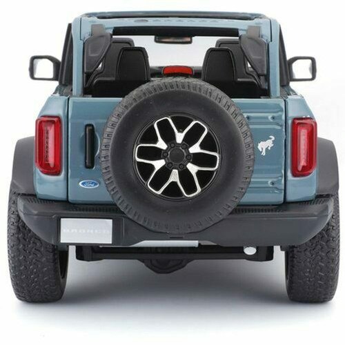 2021 Bronco Badlands Blue: No package: Image 10