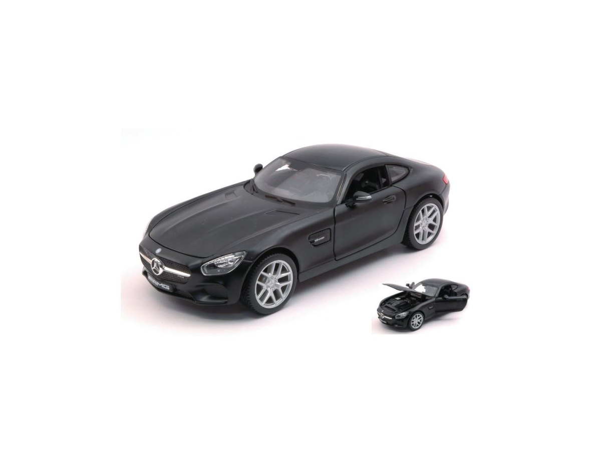 AMG GT in Matt Black: No package: Image 2