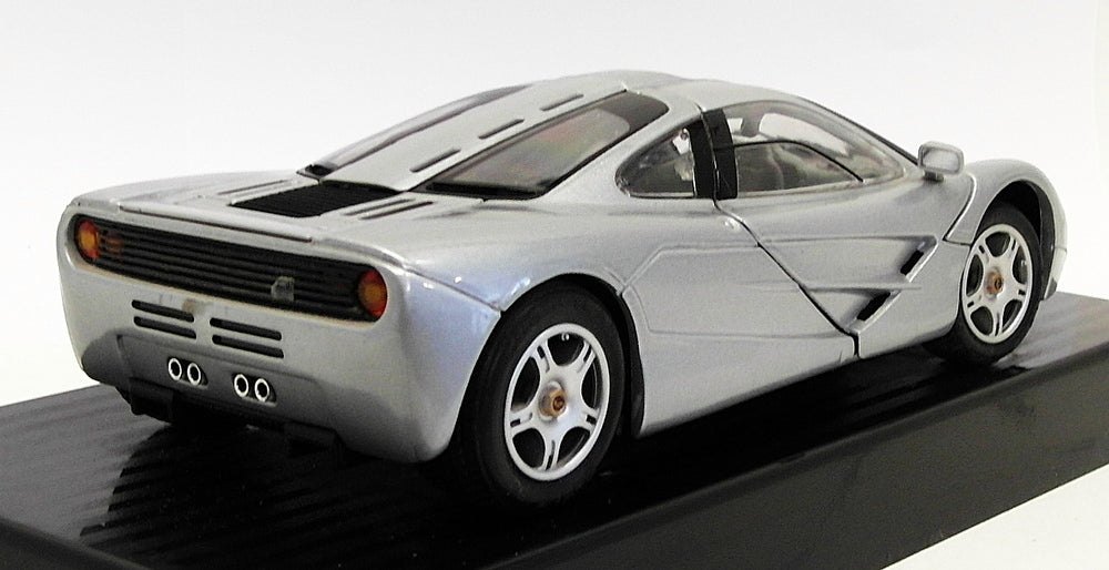 1993 F1 Roadcar Silver: No package: Image 8