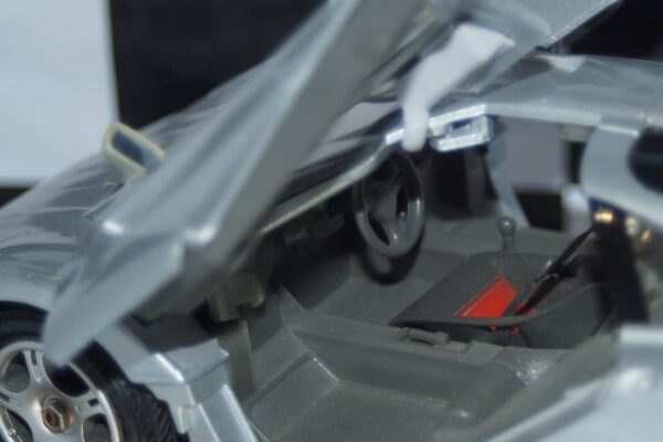 1993 F1 Roadcar Silver: No package: Image 14