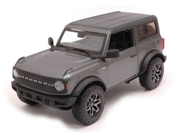 2021 Bronco Badlands Grey: No package: Image 3