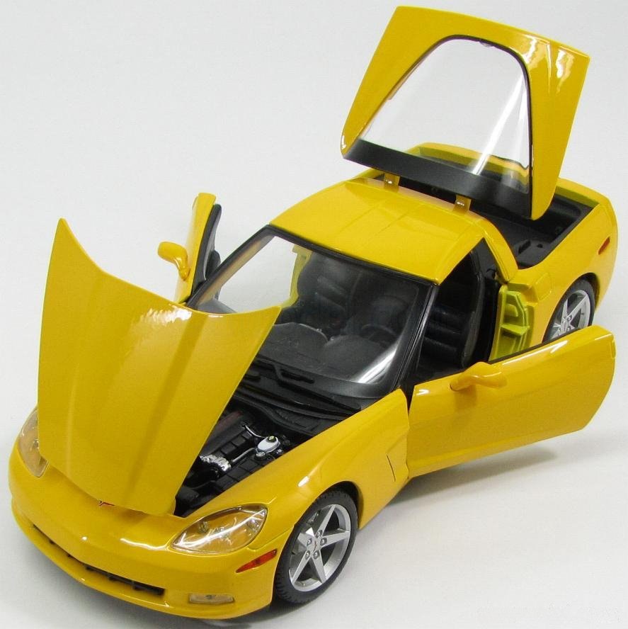 2005 Corvette Yellow: No package: Image 5