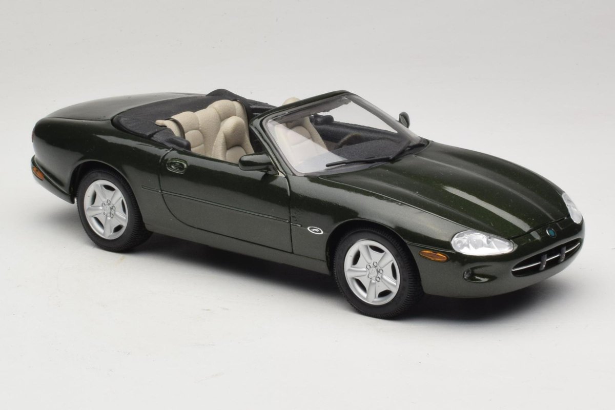 1996 XK8 Green Metallic Light Green: No package: Image 11