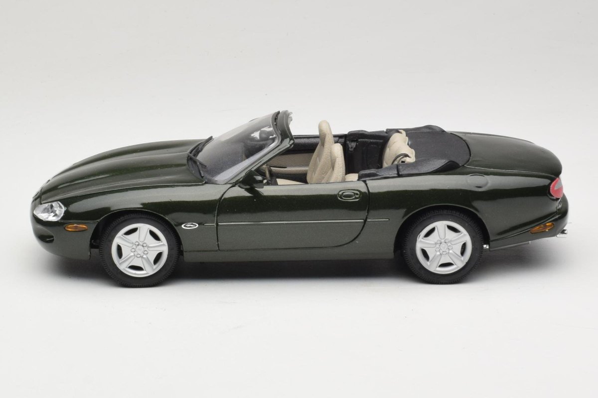 1996 XK8 Green Metallic Light Green: No package: Image 7