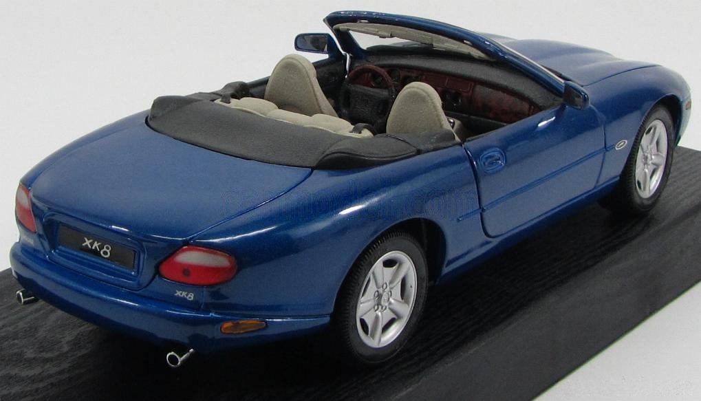 1996 XK8 Green Metallic Light Green: No package: Image 18