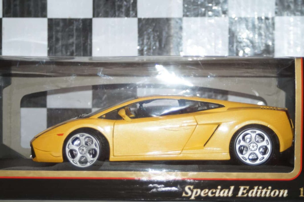 2003 Gallardo Yellow: No package: Image 11