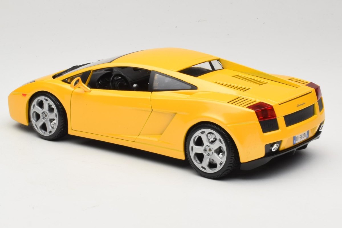 2003 Gallardo Yellow: No package: Image 7