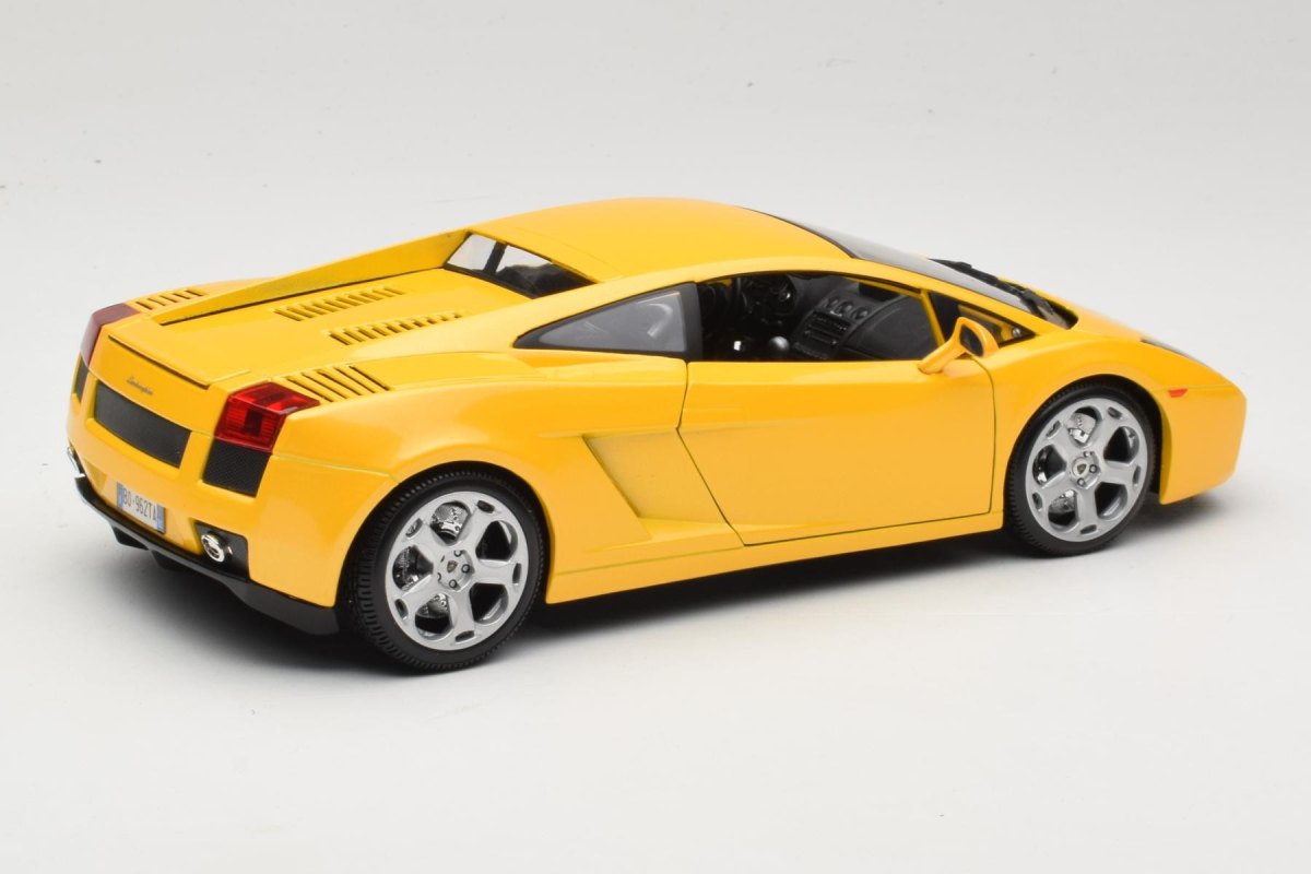 2003 Gallardo Yellow: No package: Image 3