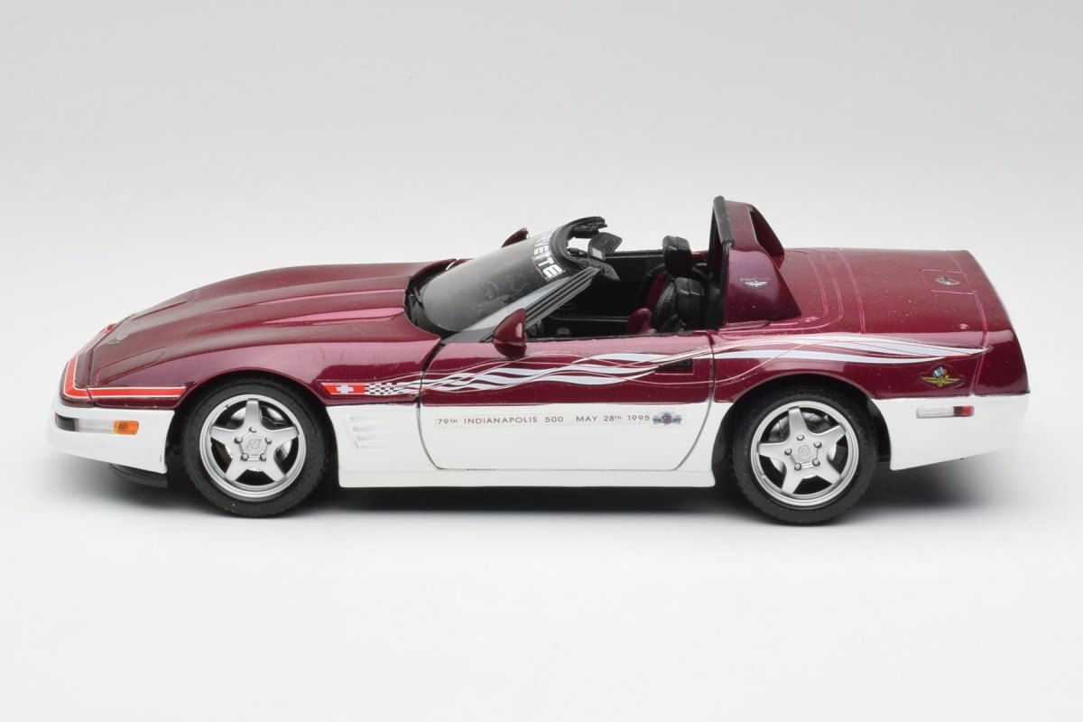 1995 Corvette C4 Indy 500 Pace Car: No package: Image 4