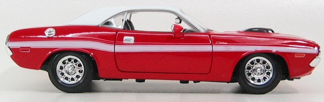 1970 Challenger R/T Red: No package: Image 2