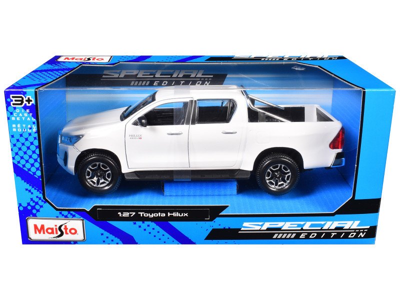 2021 Hilux White: No package: Image 4