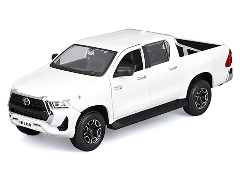 2021 Hilux White: No package: Image 2