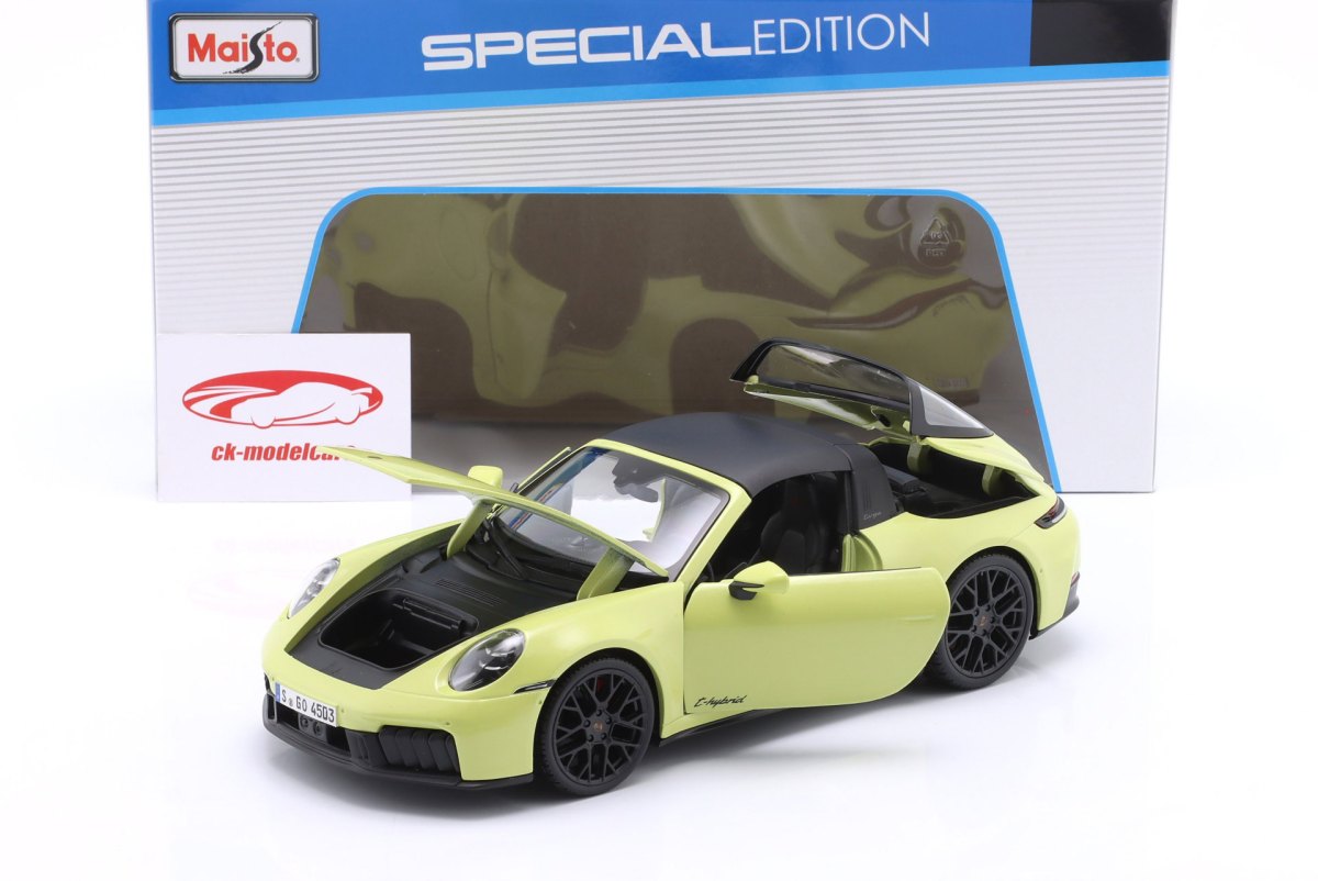 2025 911 (992.2) Targa 4 GTS Blue: No package: Image 24