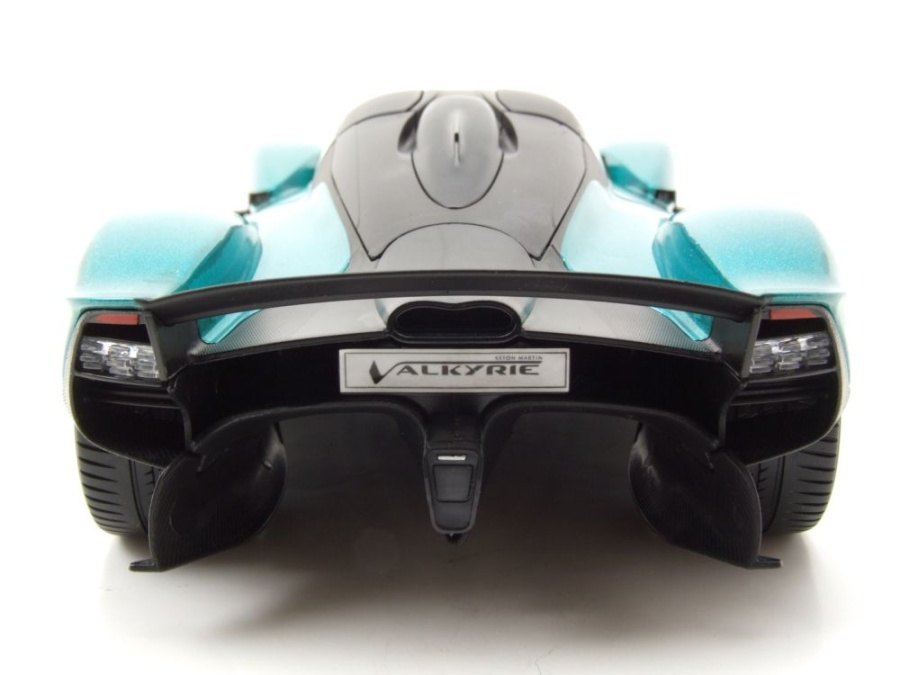 2022 Valkyrie Green: No package: Image 9