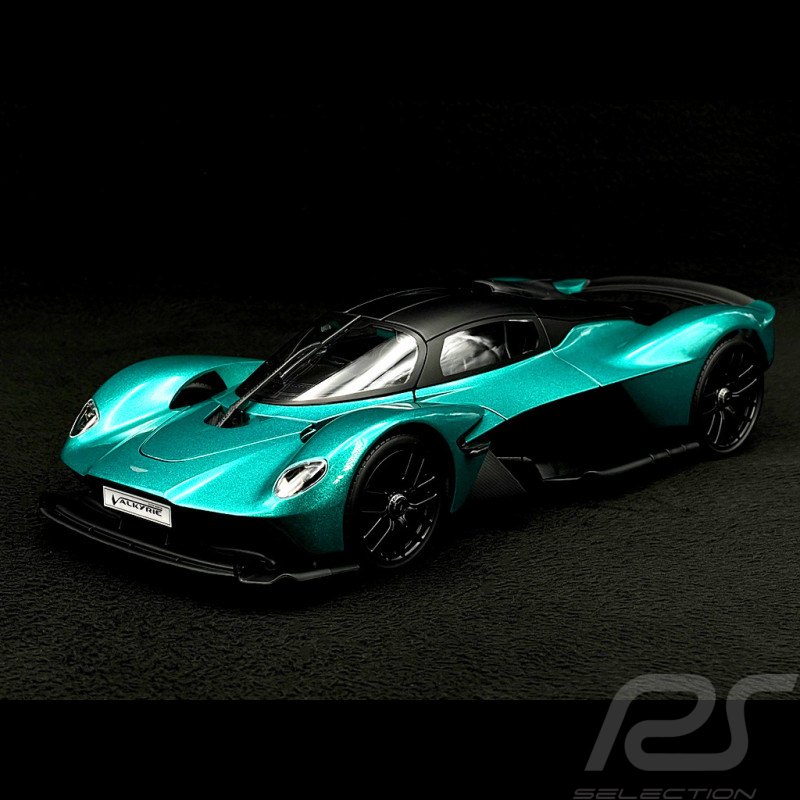 2022 Valkyrie Green: No package: Image 16