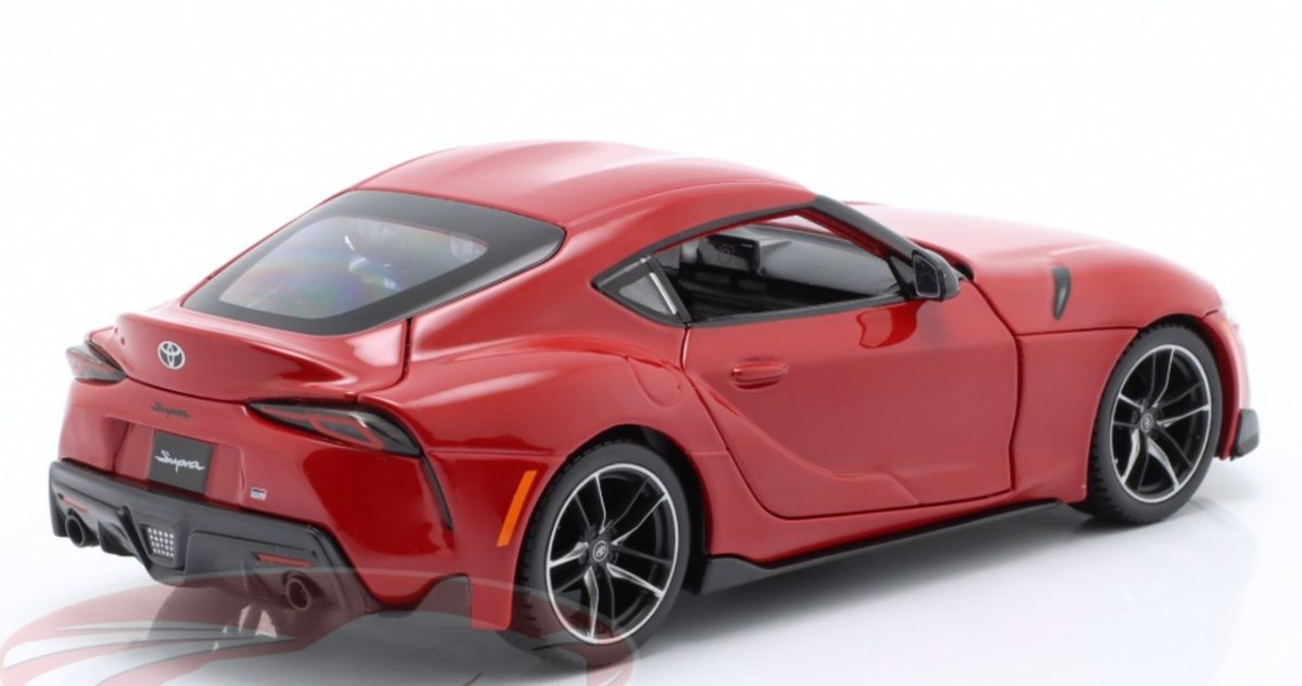 2022 Supra GR Red: No package: Image 16