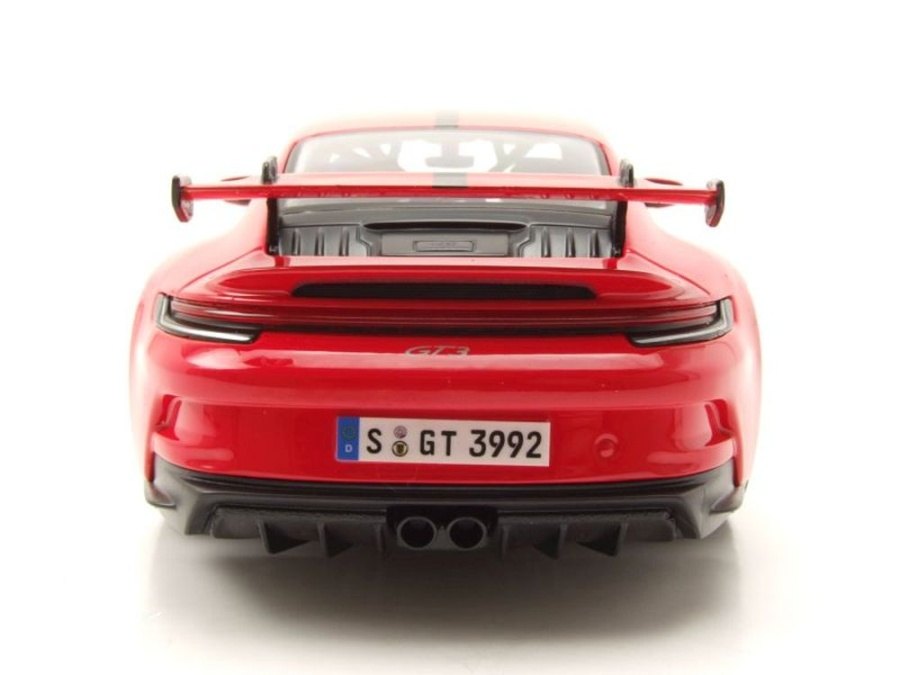 2022 911 GT3 Red: No package: Image 12