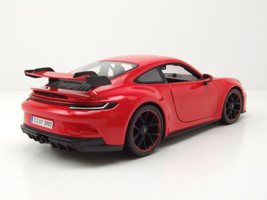 2022 911 GT3 Red: No package: Image 15