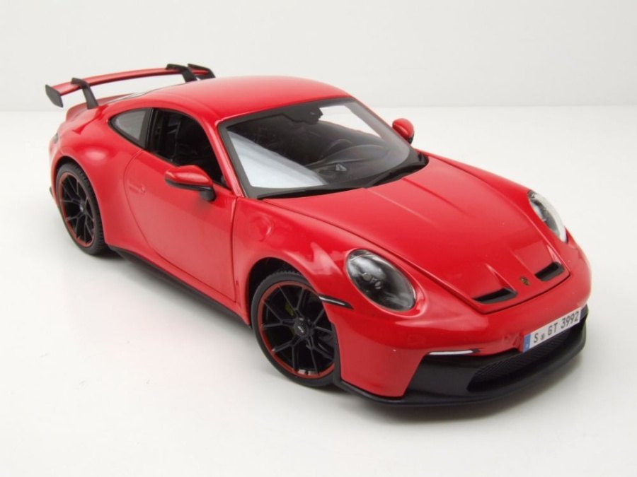 2022 911 GT3 Red: No package: Image 22