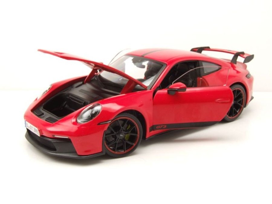 2022 911 GT3 Red: No package: Image 6