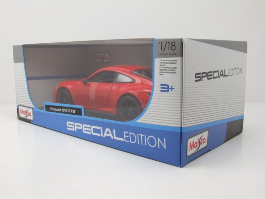 2022 911 GT3 Red: No package: Image 23