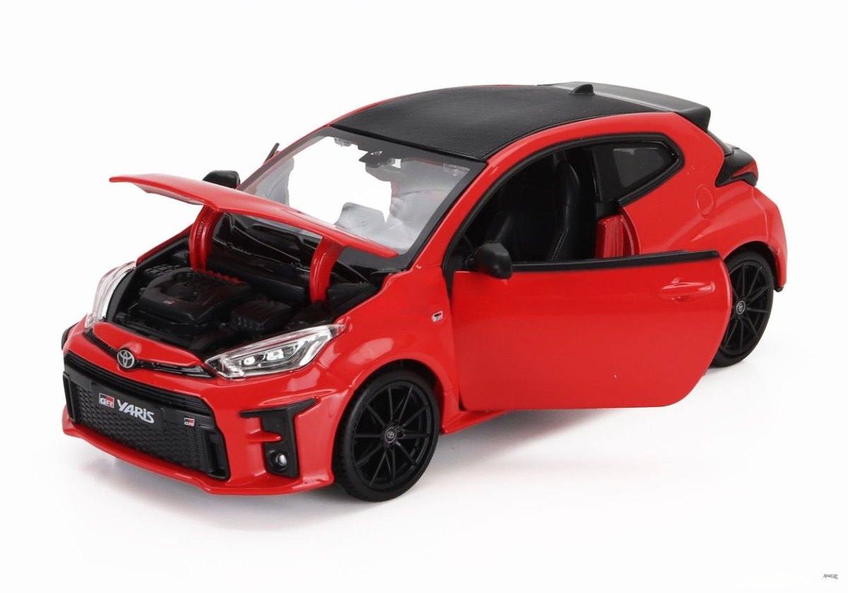 2021 GR Yaris Red: No package: Image 16