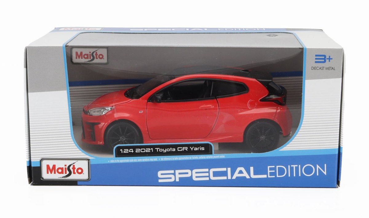 2021 GR Yaris Red: No package: Image 17