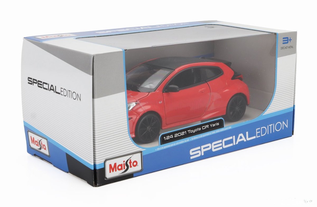 2021 GR Yaris Red: No package: Image 18