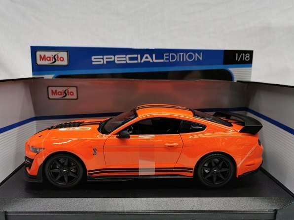 2020 Mustang Shelby GT500 ( Orange: No package: Image 16