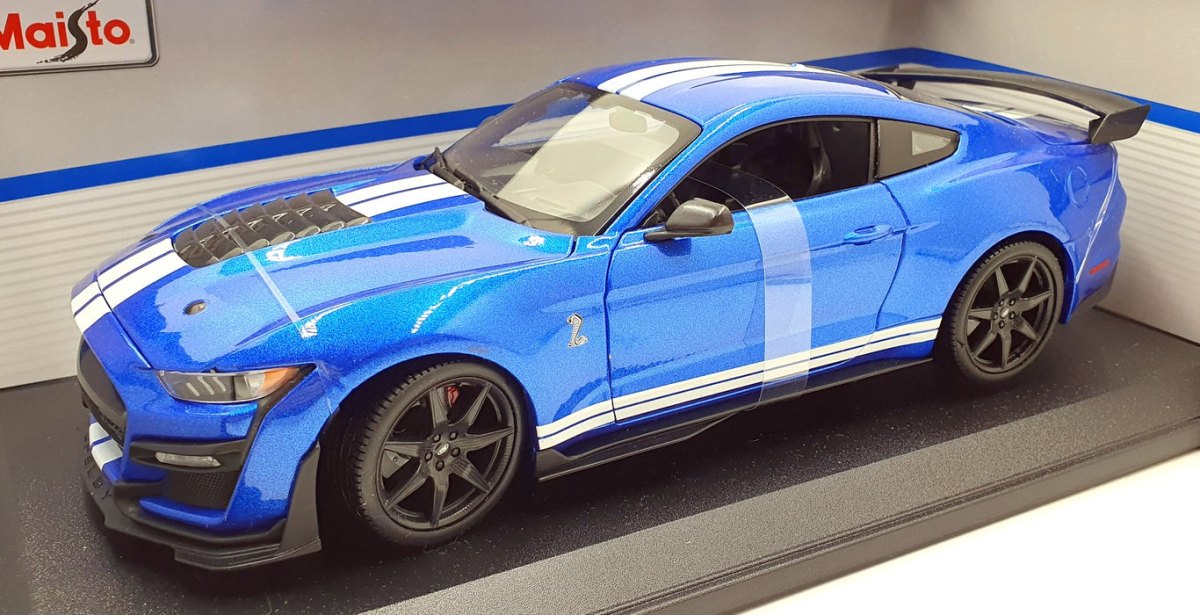 2020 Mustang Shelby GT500 ( Orange: No package: Image 2