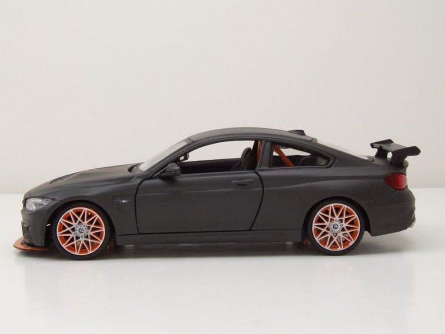 2016 M4 GTS Grey: No package: Image 3