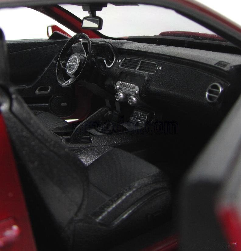 2010 Camaro SS RS: No package: Image 8