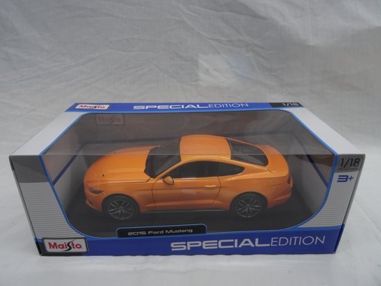 2015 Mustang GT Orange: No package: Image 4