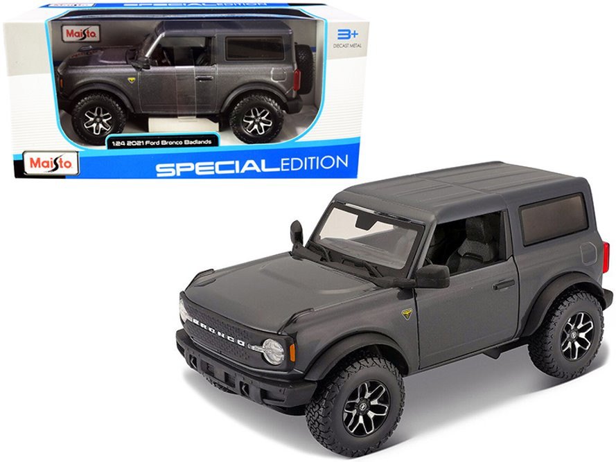 2021 Bronco Badlands Grey: No package: Image 3