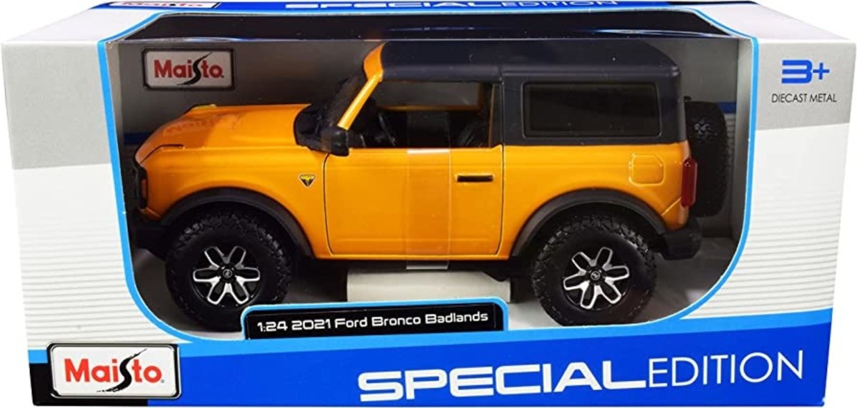 2021 Bronco Badlands Grey: No package: Image 8