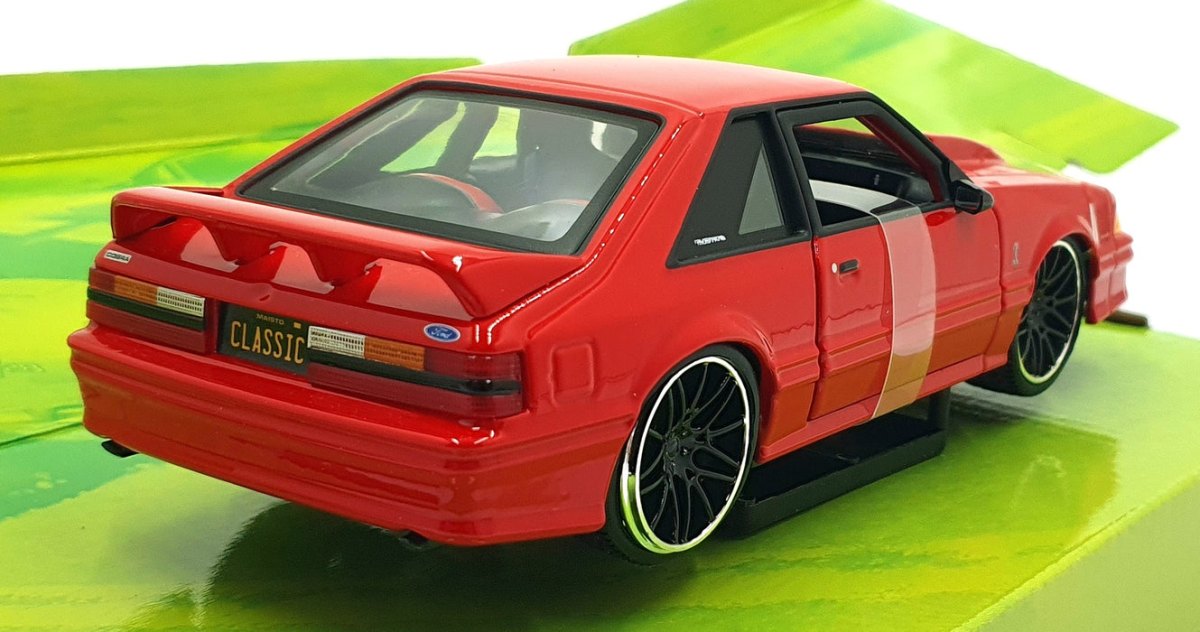 1993 Mustang SVT Cobra Custom Red: No package: Image 3