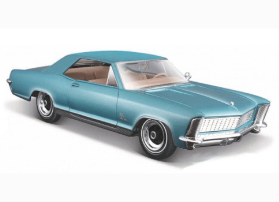 1965 Riviera Blue: No package: Image 6