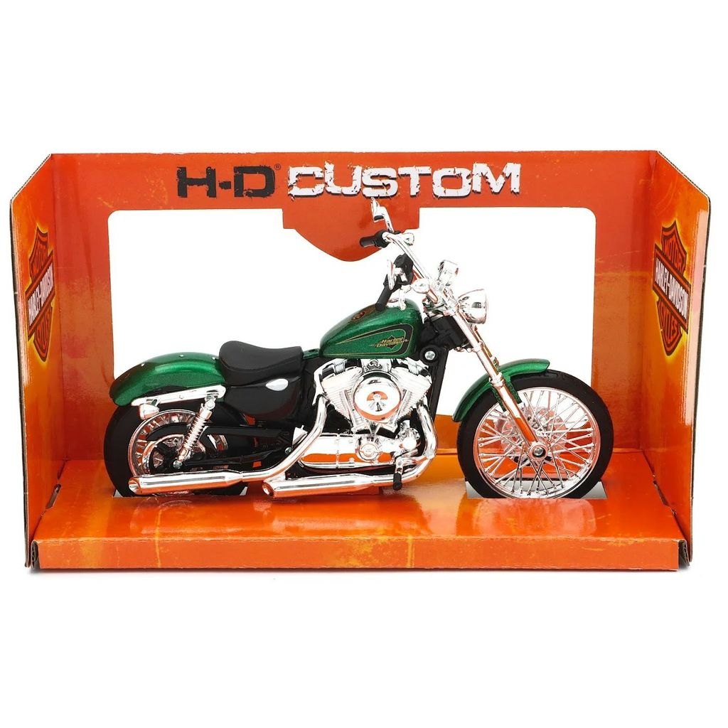 2013 XL 1200V Seventy-Two Green: No package: Image 2
