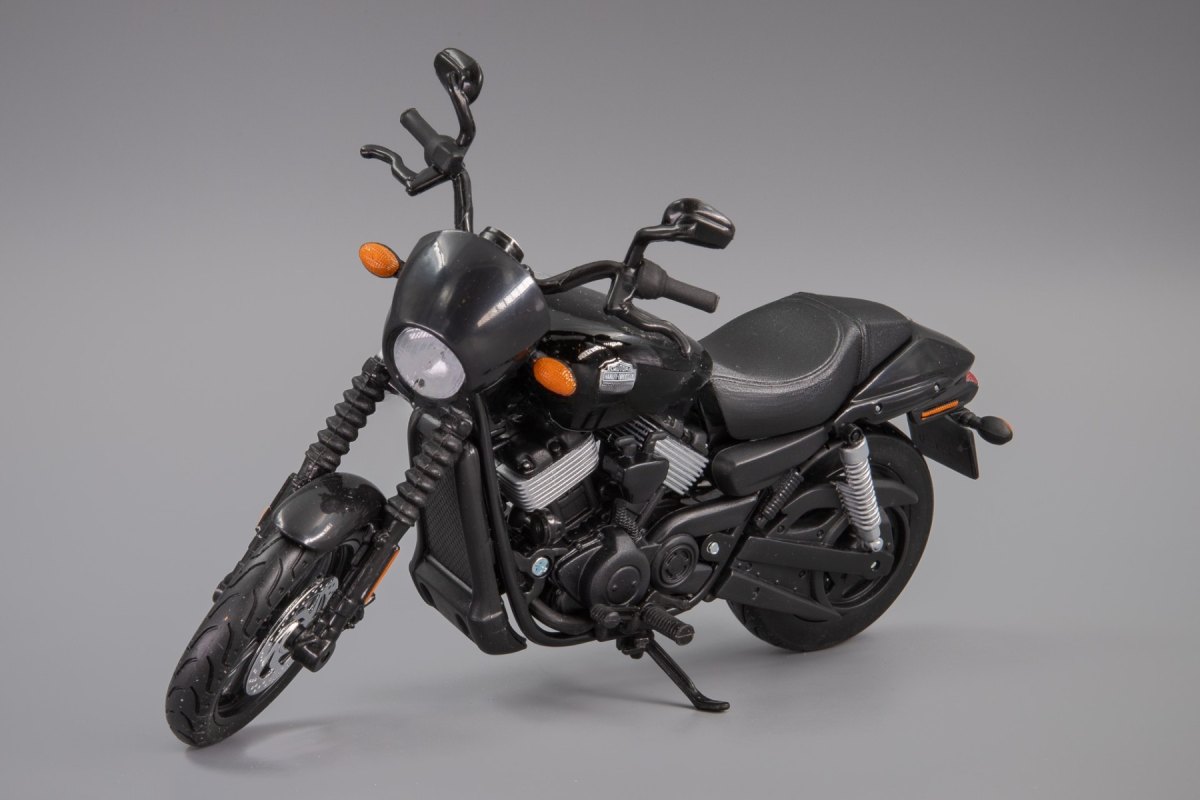 2015 Street 750 Black: No package: Image 18